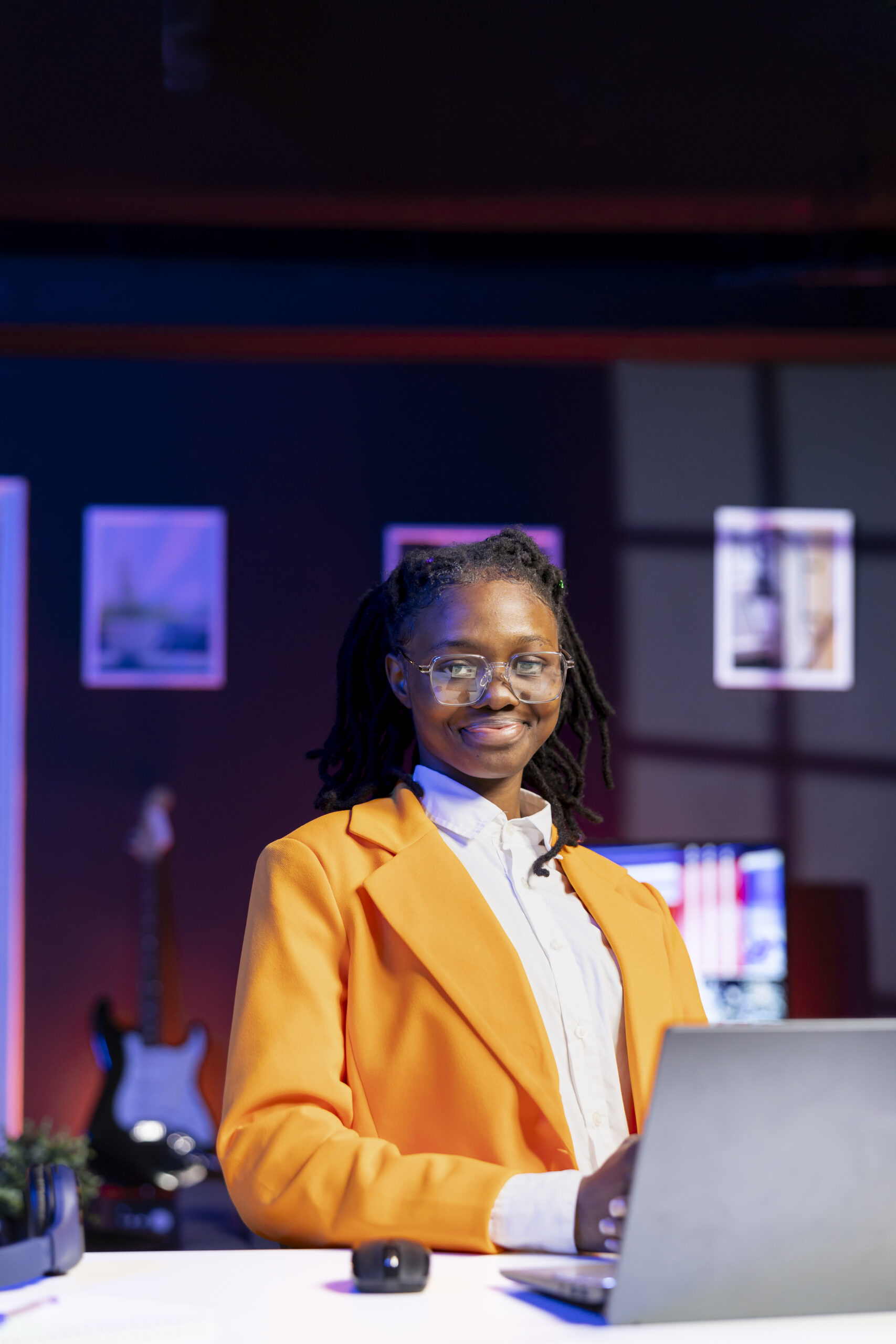portrait jolly woman sitting chair home office desk scaled